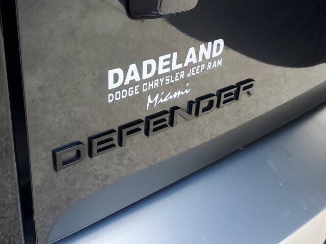 2023 Land Rover Defender