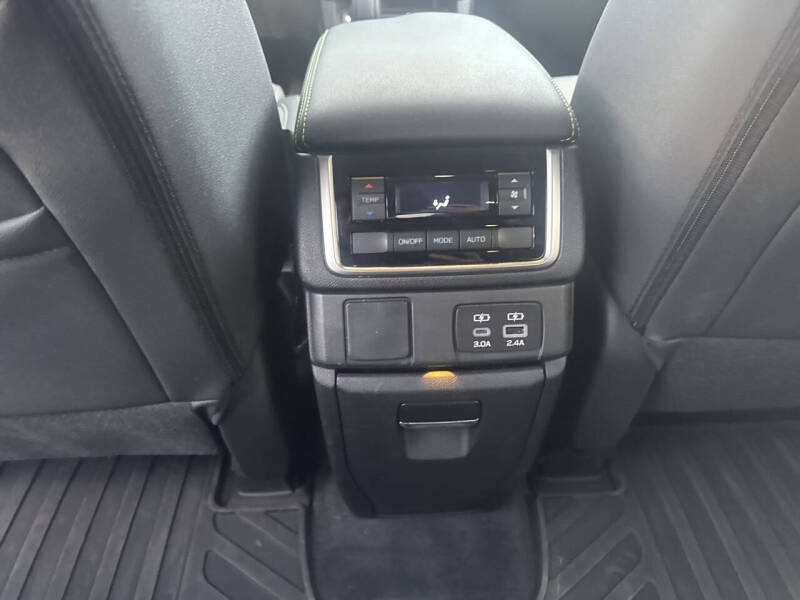 2025 Subaru Ascent Onyx Edition