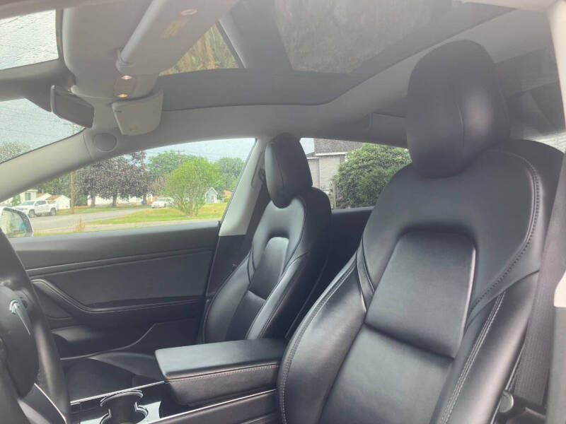 2020 Tesla Model 3 Performance