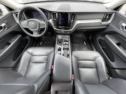 2023 Volvo XC60 B5 Core