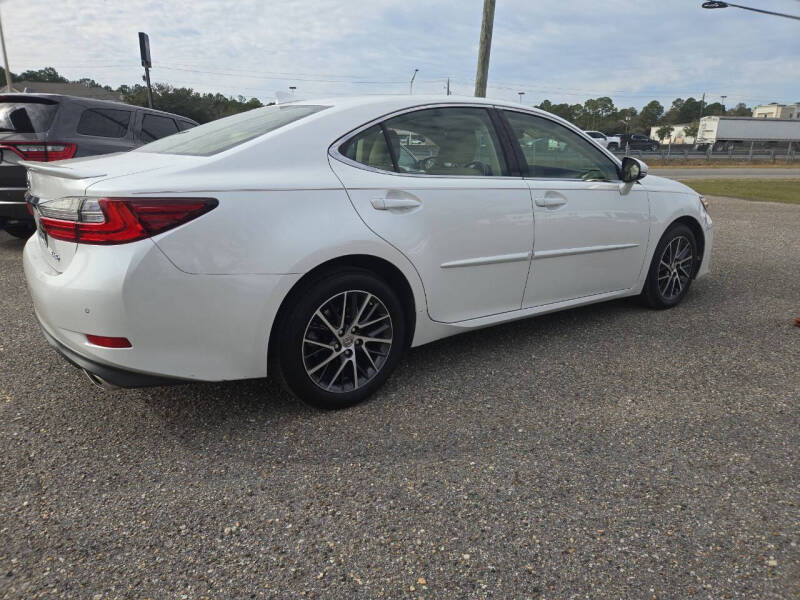 2016 Lexus ES 350 - Photo 15