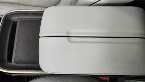 2023 Rivian R1T Adventure