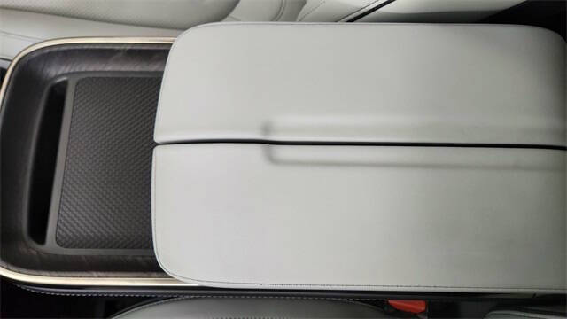 2023 Rivian R1T Adventure