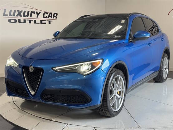 2018 Alfa Romeo Stelvio Ti Sport's photo