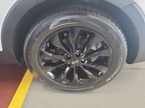 2020 Kia Sorento EX V6