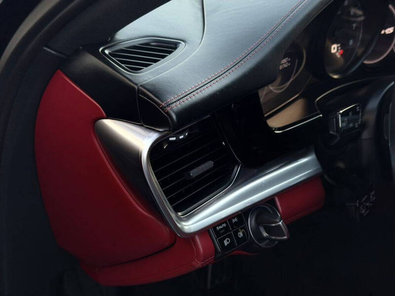 2020 Porsche Panamera 4S