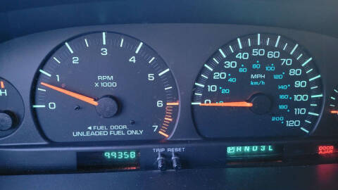 1999 Dodge Grand Caravan LE