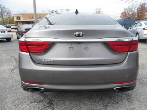 2016 Kia K900 Luxury V6