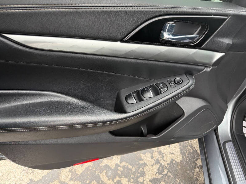 2020 Nissan Maxima 3.5 SV