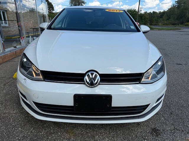 2017 Volkswagen Golf TSI SE