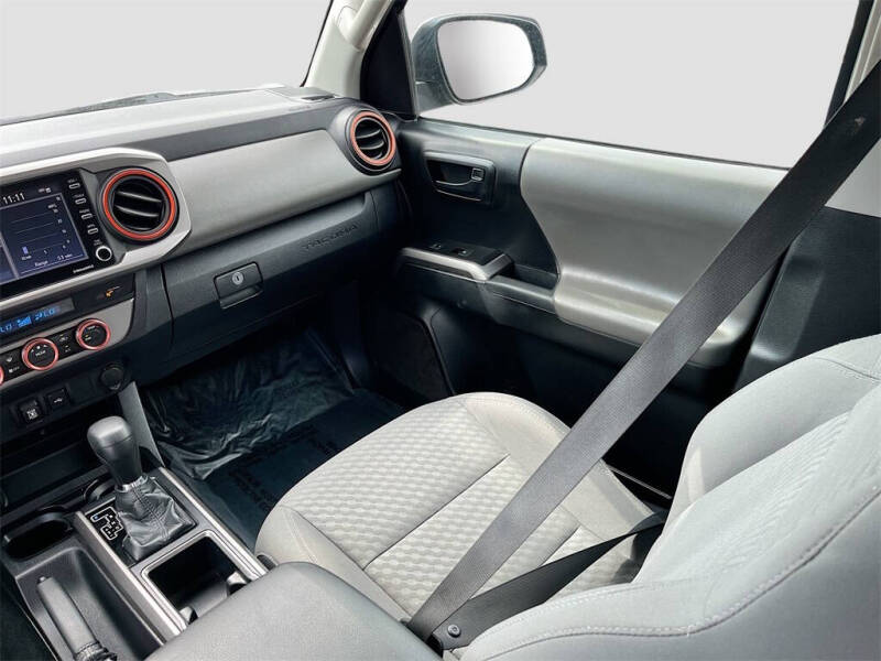 2021 Toyota Tacoma SR5 V6