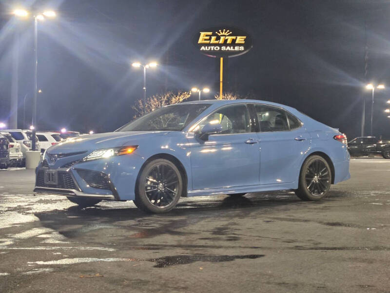 2024 Toyota Camry XSE's photo