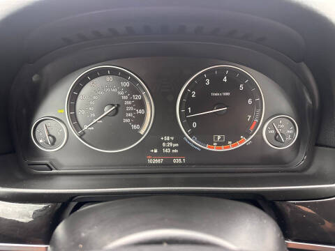 2013 BMW 5 Series 528i