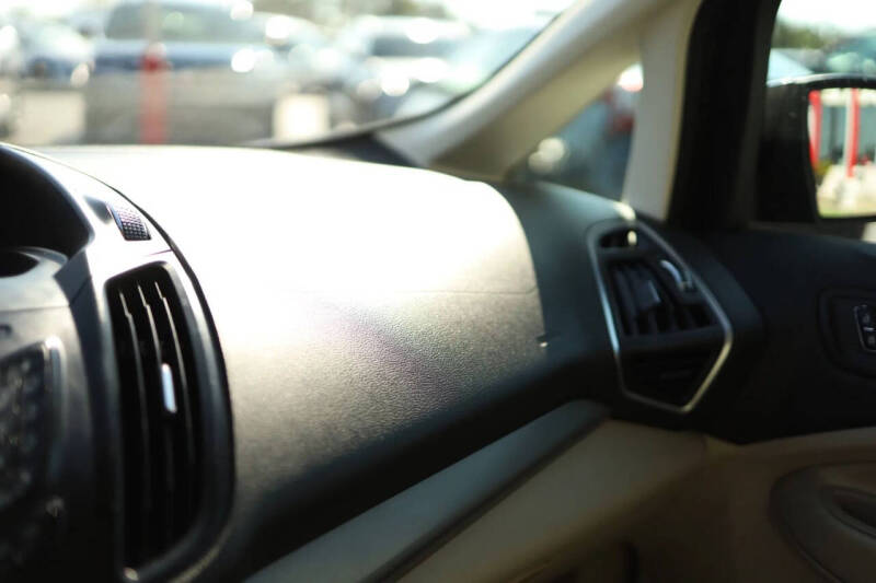 2013 Ford C-MAX Hybrid SE