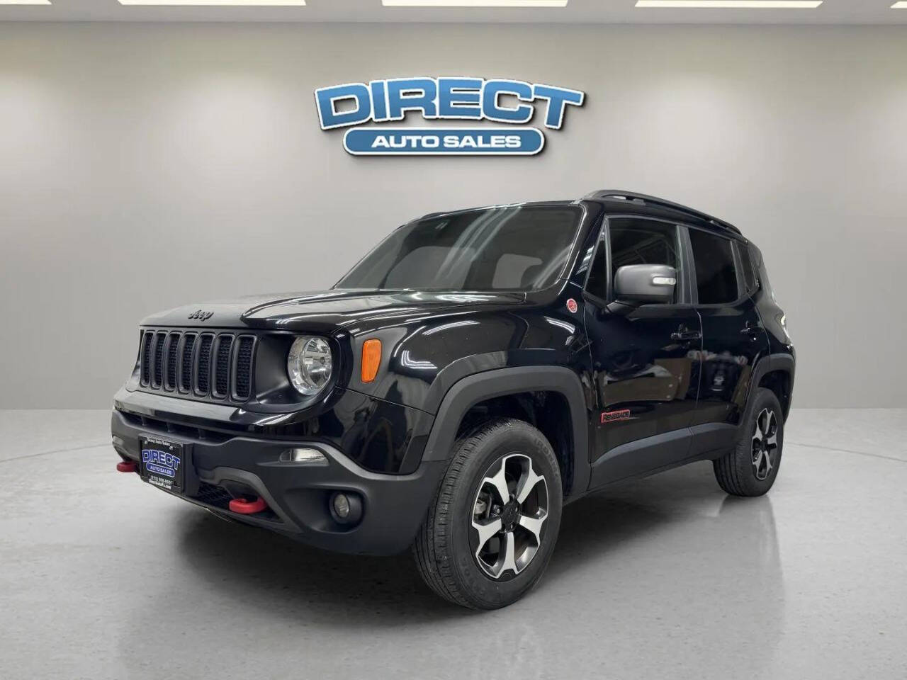 2020 Jeep Renegade Trailhawk 4x4 4dr SUV - Black exterior view 3