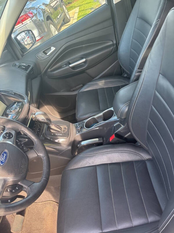 2014 Ford Escape Titanium
