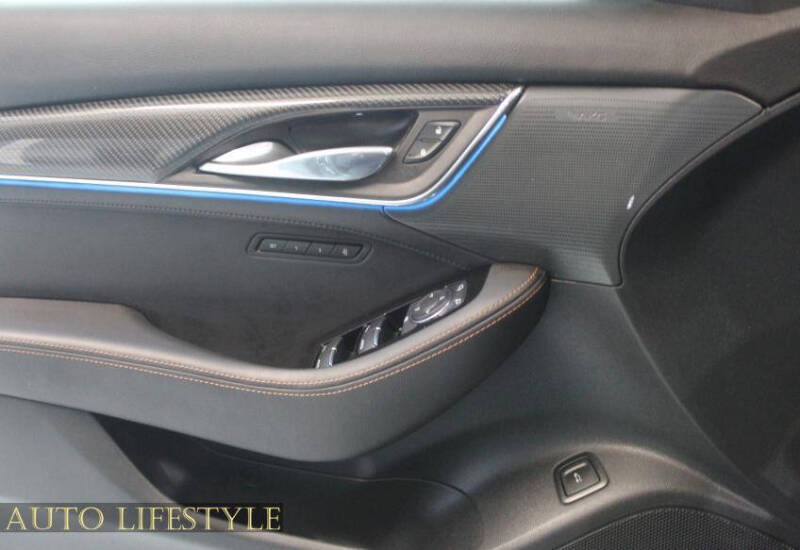 2025 Cadillac CT5 Sport