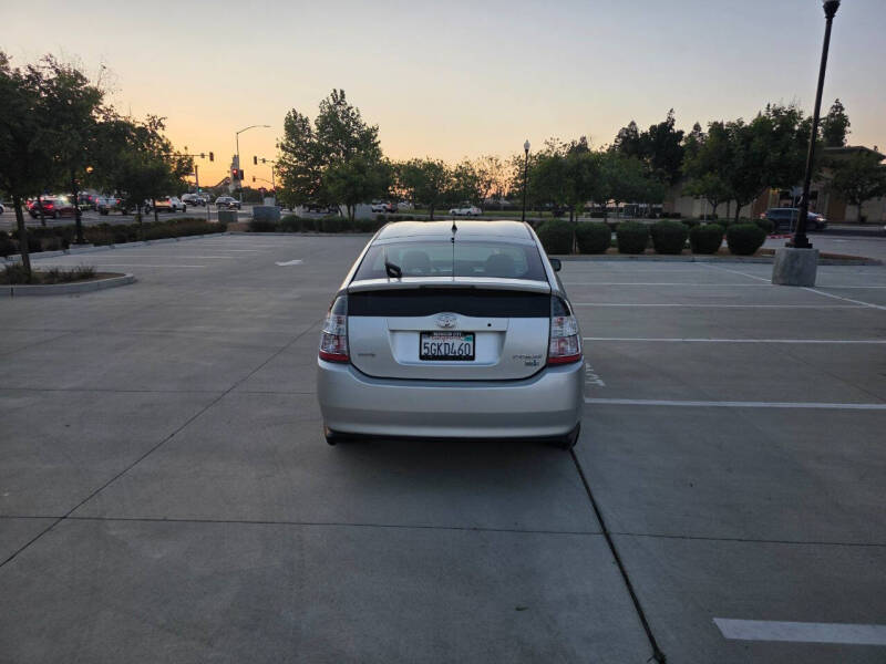 2004 Toyota Prius