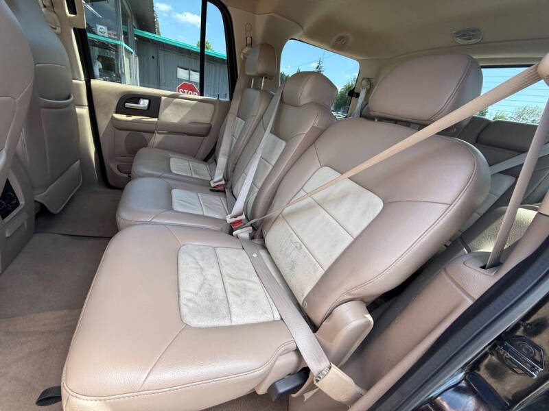 2004 Ford Expedition Eddie Bauer