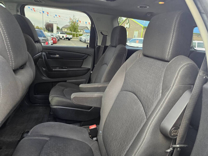 2016 GMC Acadia SLE-2