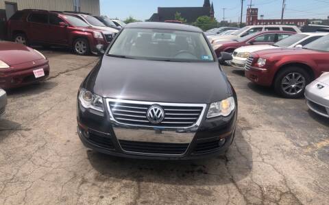 2007 Volkswagen Passat for sale at Six Brothers Mega Lot in Youngstown OH