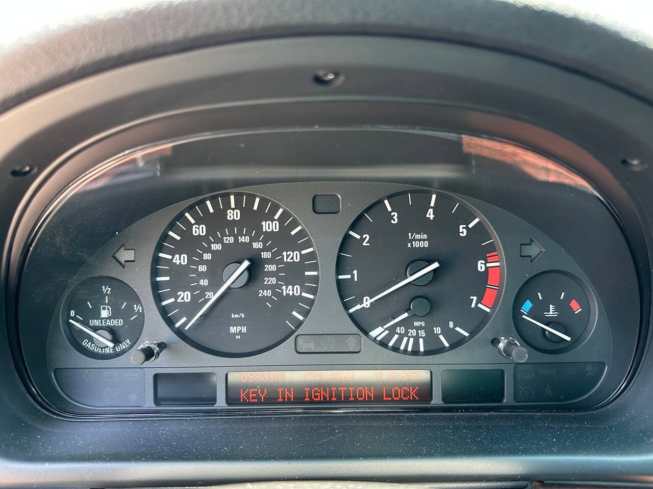 2003 BMW 5 Series 56