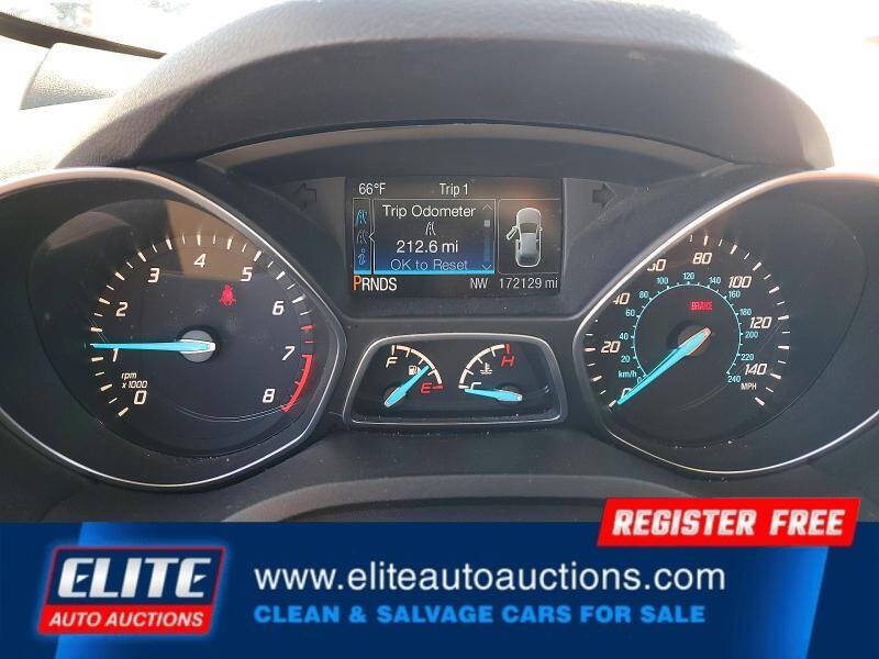 2016 Ford Escape SE