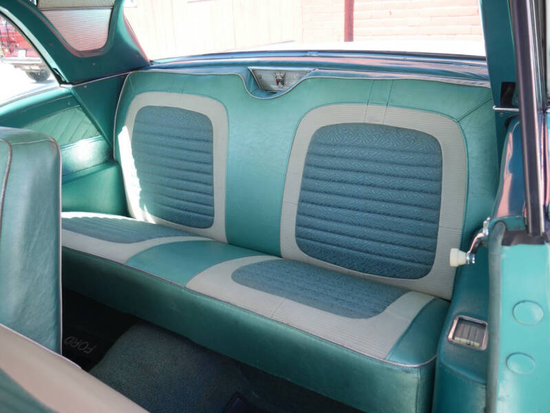 1959 Ford Skyliner