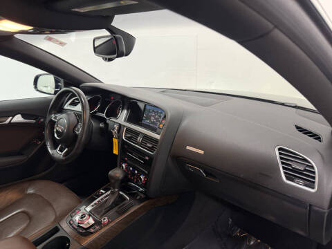 2013 Audi A5 2.0T quattro Premium Plus