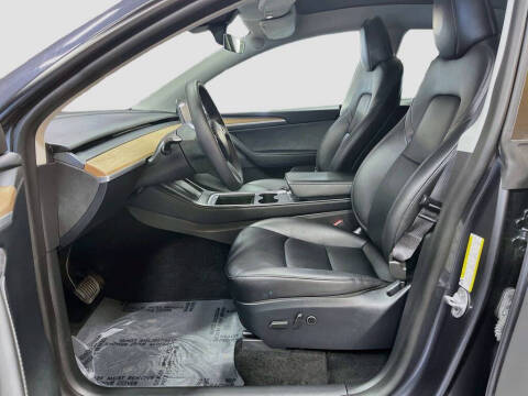 2024 Tesla Model Y Long Range