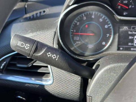 2017 Chevrolet Cruze LT Auto