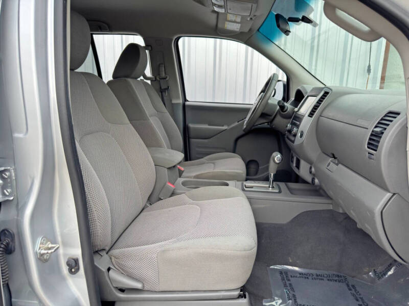 2019 Nissan Frontier SV