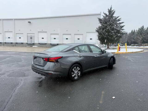 2022 Nissan Altima 2.5 S