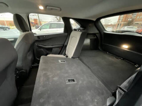 2022 Ford Escape Plug-In Hybrid SE