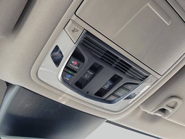 2024 Acura MDX w/Tech