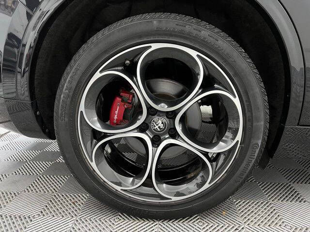 2023 Alfa Romeo Stelvio Veloce