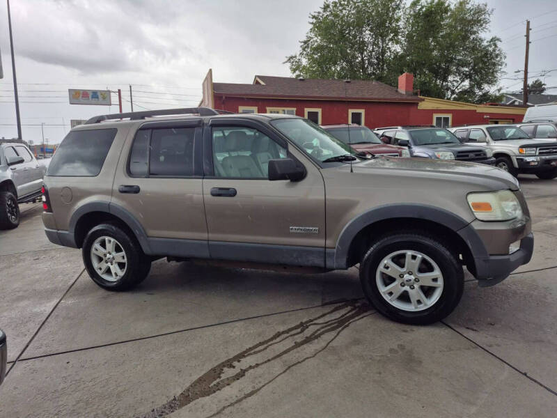 2006 Ford Explorer XLT