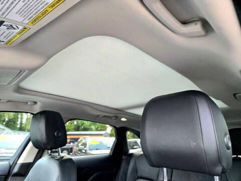 2018 Jaguar F-PACE 25t Premium