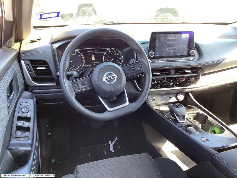 2021 Nissan Rogue S