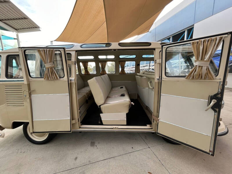 1972 Volkswagen Type 2