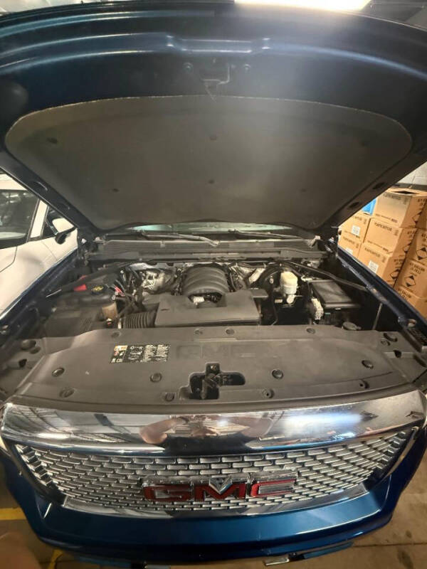 Image of 2015 GMC Sierra 1500 Denali