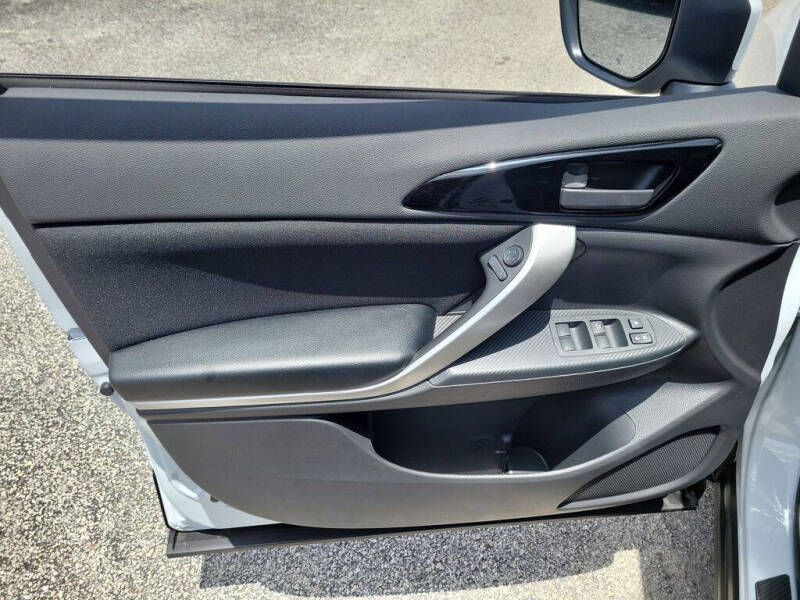 2026 Mitsubishi Eclipse Cross ES