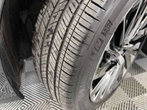 2025 Lexus ES 350 Ultra Luxury