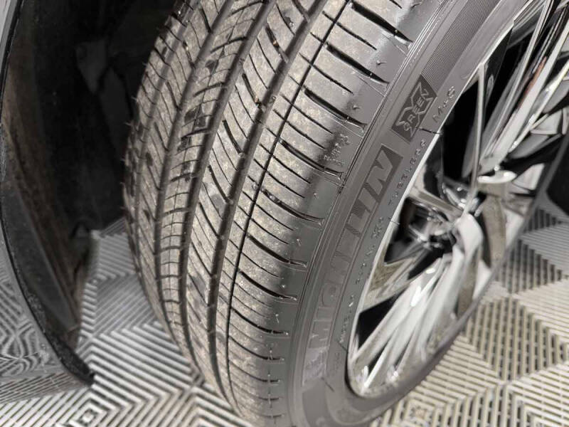 2025 Lexus ES 350 Ultra Luxury