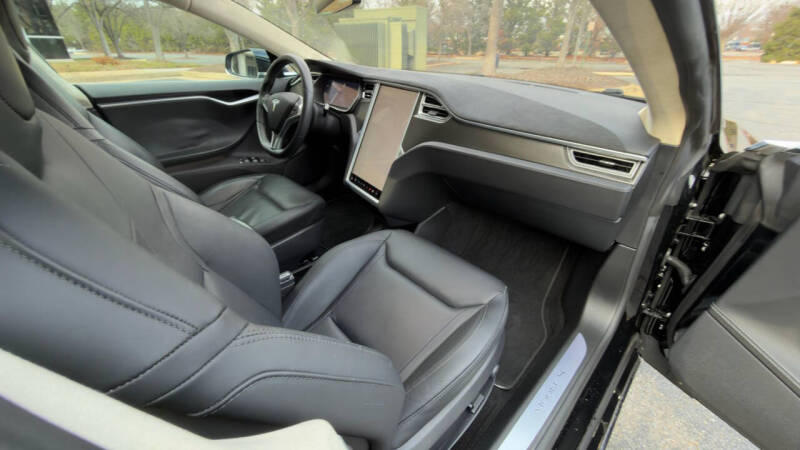 2015 Tesla Model S P85D