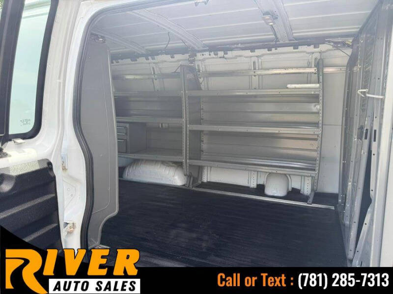 2019 Chevrolet Express 2500
