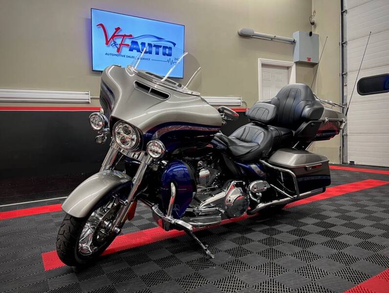 2016 Harley-Davidson ULTRA for sale at V & F Auto Sales in Agawam MA