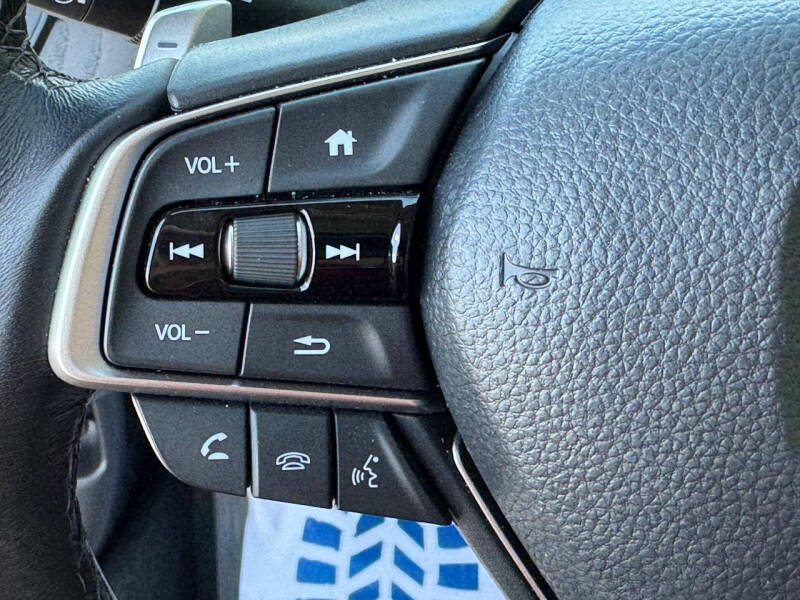 2022 Honda Accord Hybrid Touring