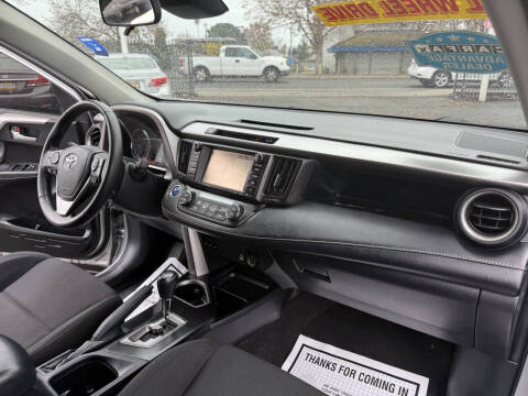 2018 Toyota RAV4 Hybrid XLE