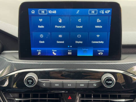 2024 Ford Escape Hybrid ST-Line Select